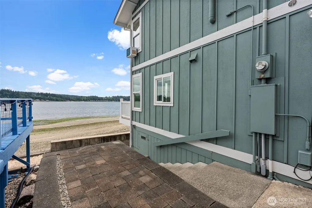 7928 State Route 302 NW Gig Harbor WA 98328