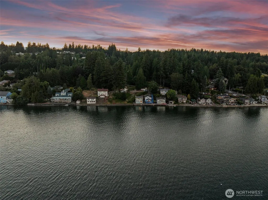 7928 State Route 302 NW Gig Harbor WA 98328