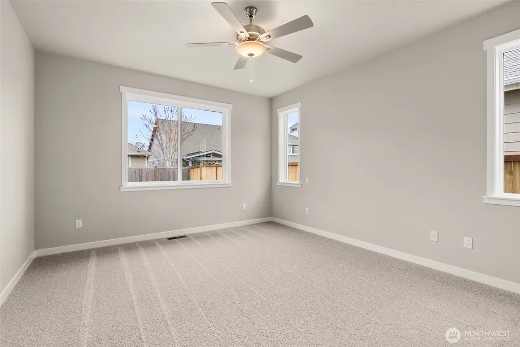 9644 7th Way SE Lacey WA 98513