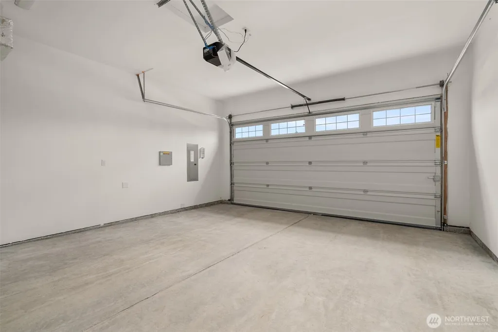 9644 7th Way SE Lacey WA 98513