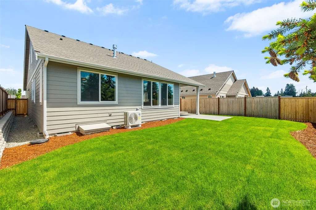 9644 7th Way SE Lacey WA 98513