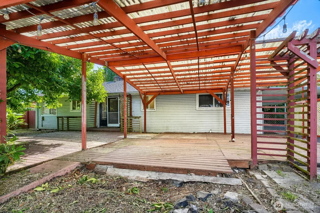 7017 S Bell Street Tacoma WA 98408