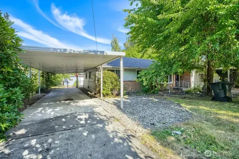7017 S Bell Street Tacoma WA 98408