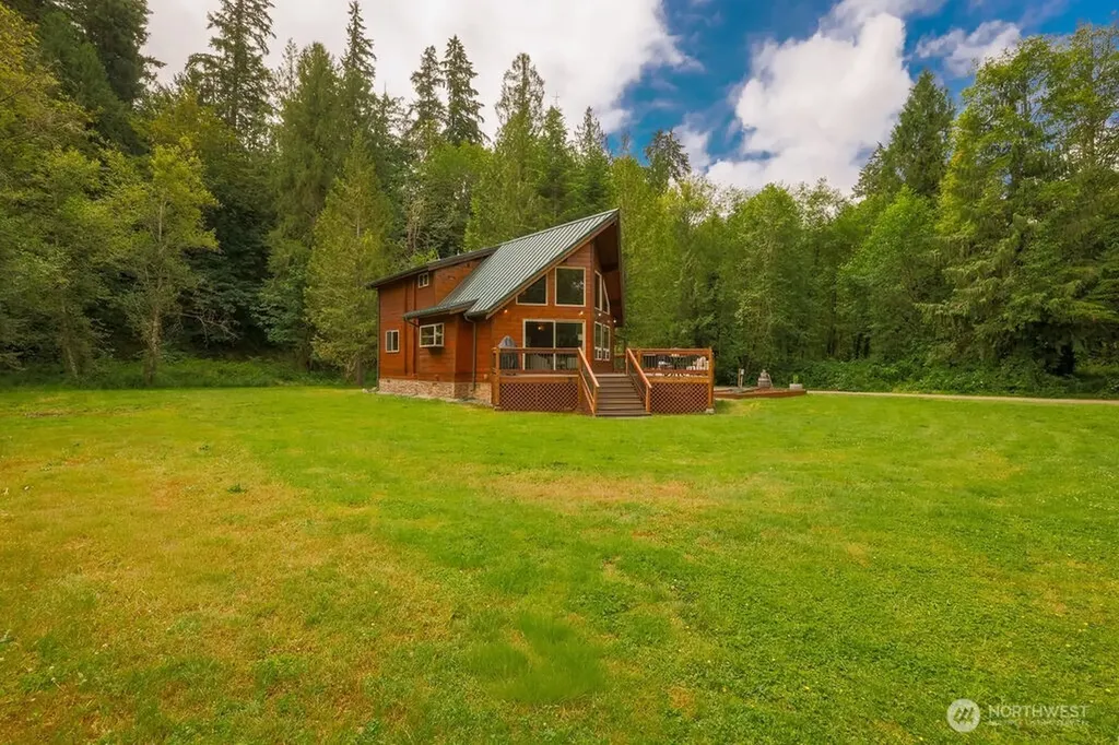 18315 Pioneer Way E Orting WA 98360