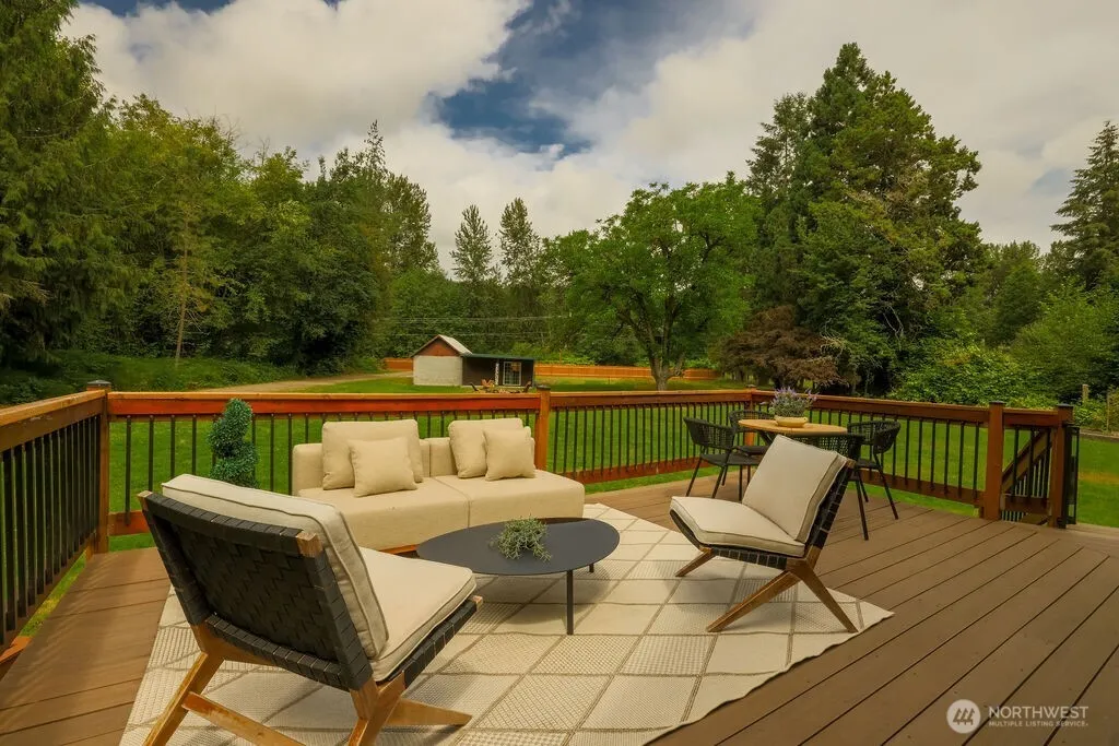 18315 Pioneer Way E Orting WA 98360