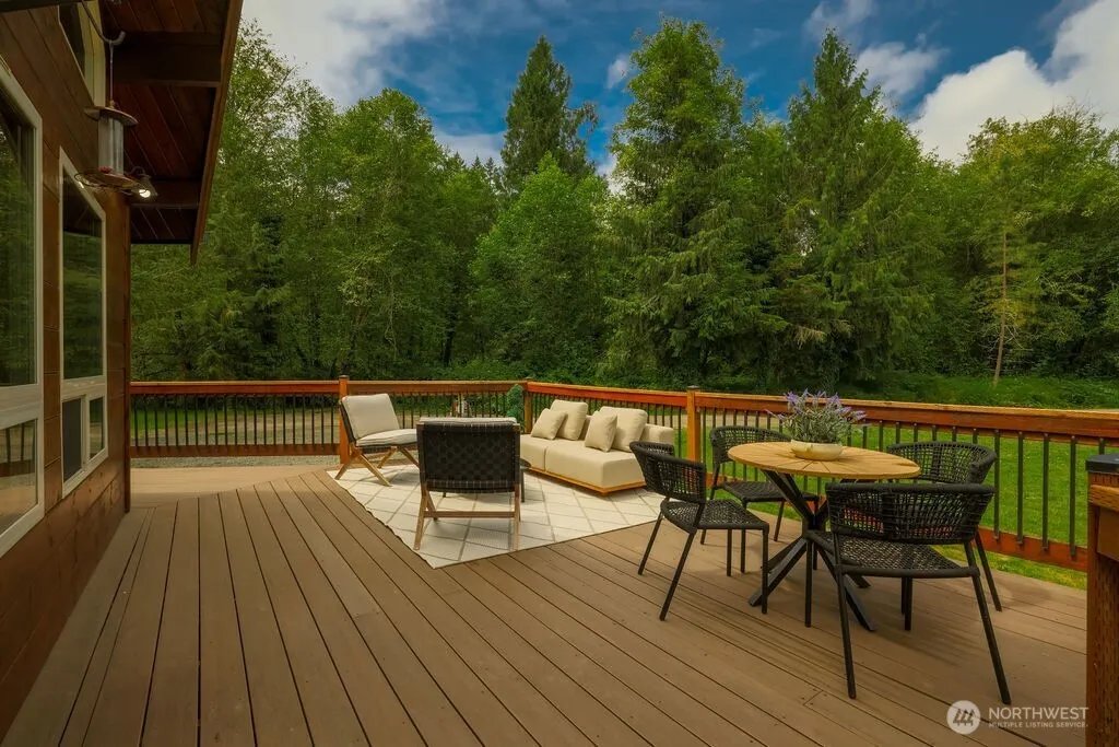 18315 Pioneer Way E Orting WA 98360