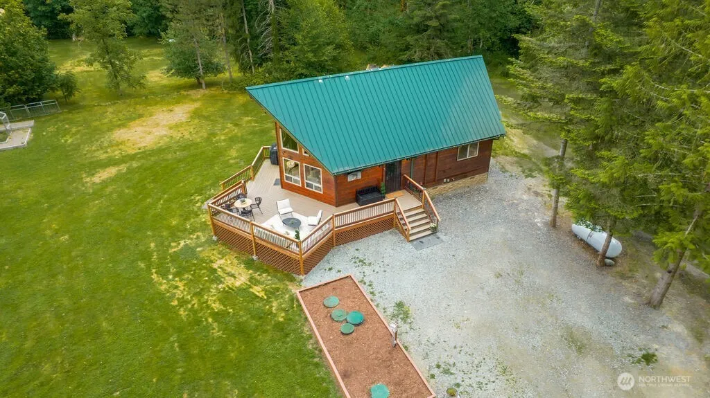 18315 Pioneer Way E Orting WA 98360