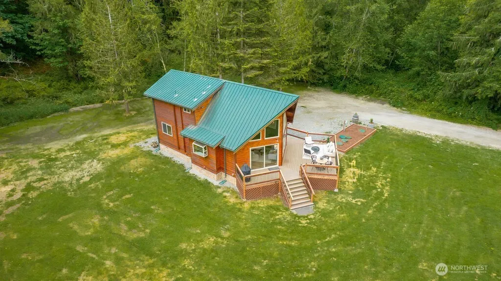 18315 Pioneer Way E Orting WA 98360