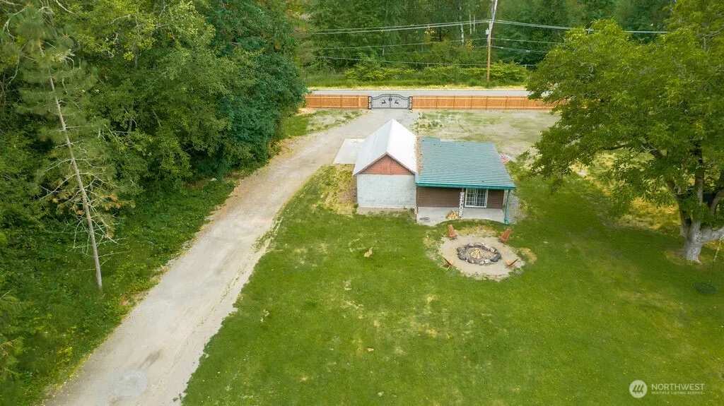 18315 Pioneer Way E Orting WA 98360