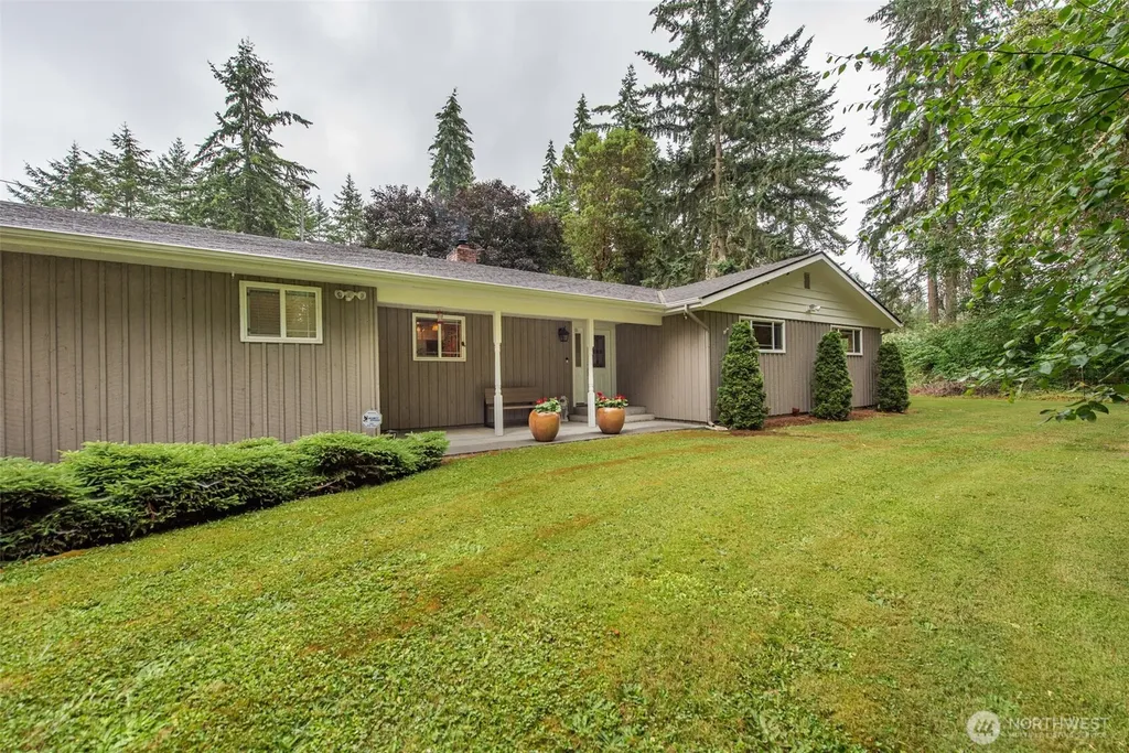 1653 Taylor Cutoff Road Sequim WA 98382