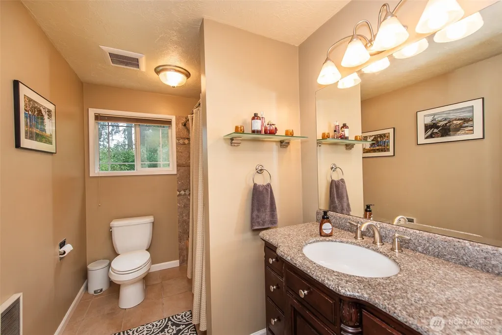 1653 Taylor Cutoff Road Sequim WA 98382