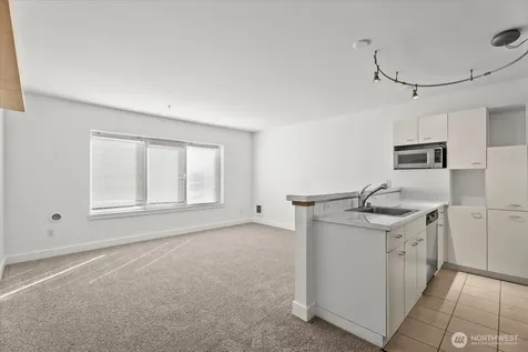 2440 Western Avenue Seattle WA 98121