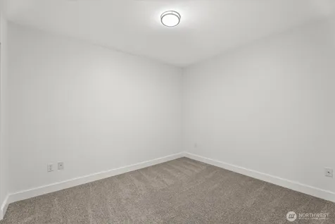 2440 Western Avenue Seattle WA 98121