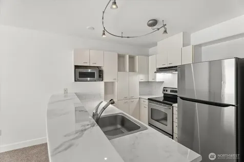 2440 Western Avenue Seattle WA 98121