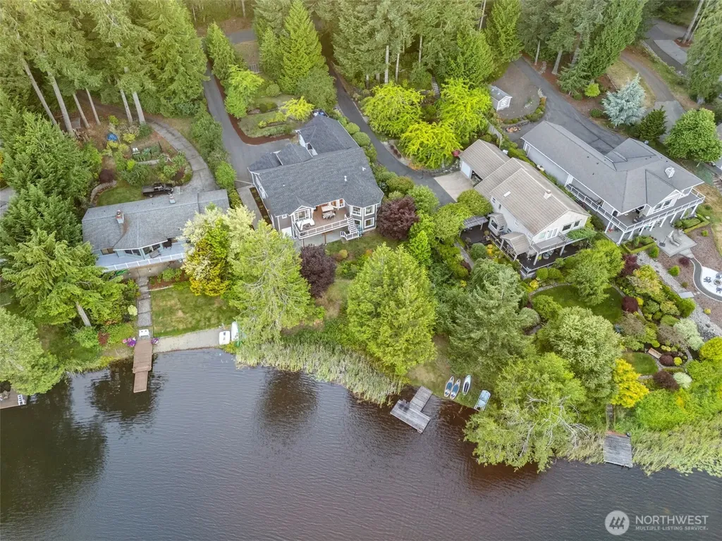180 E Westlake Drive N Allyn WA 98528
