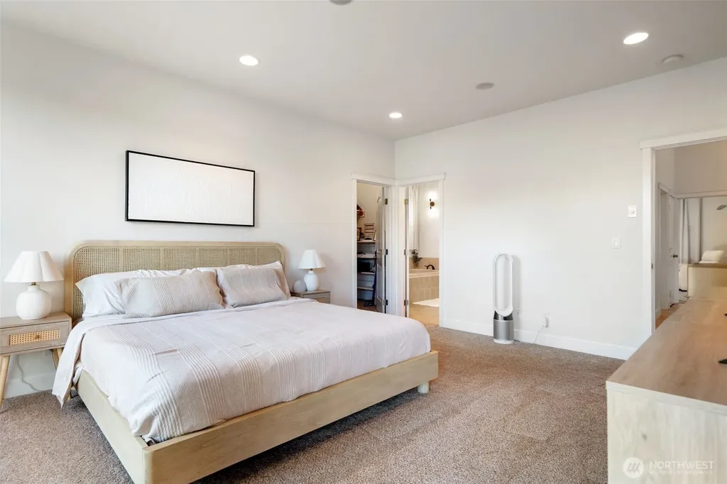 180 E Westlake Drive N Allyn WA 98528