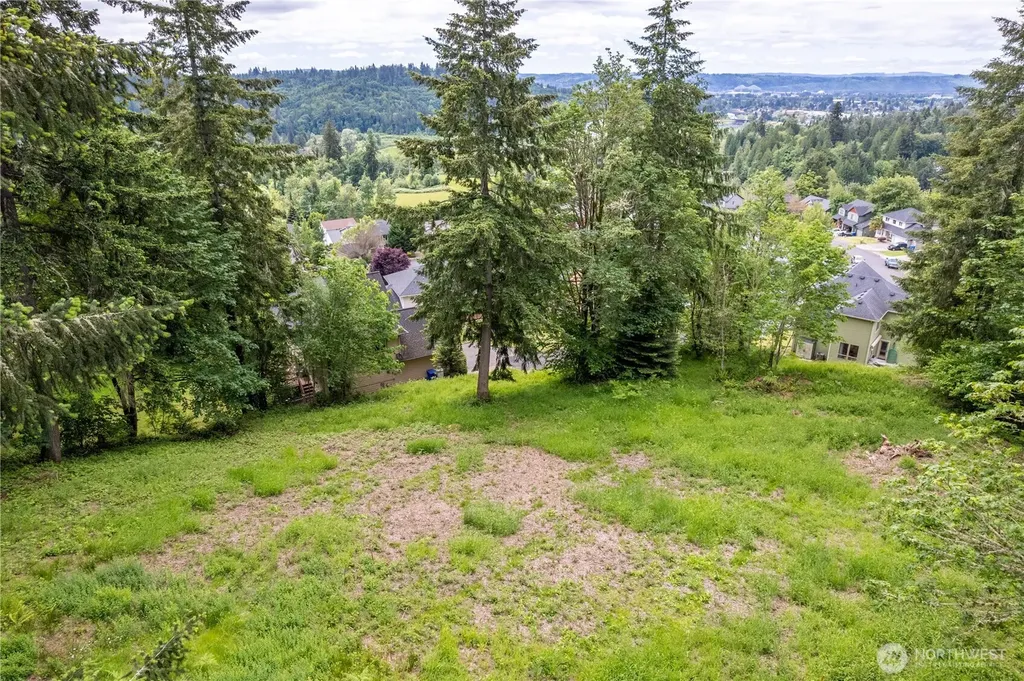 945 Edinburgh Court Kelso WA 98626