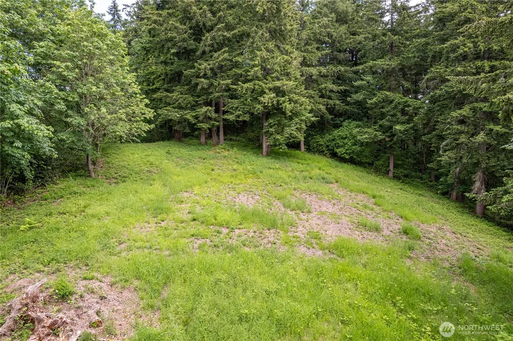 945 Edinburgh Court Kelso WA 98626