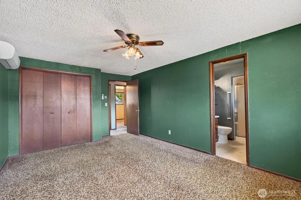 4724 Windemere Street Longview WA 98632