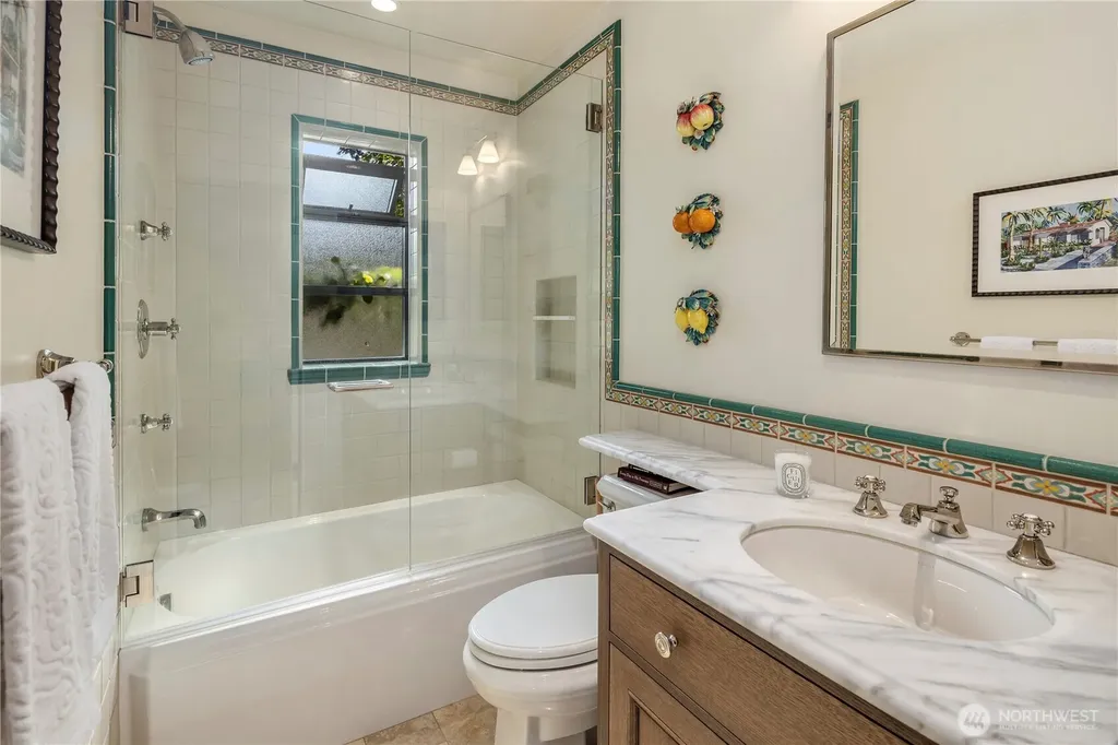 1935 Parkside Drive E Seattle WA 98112