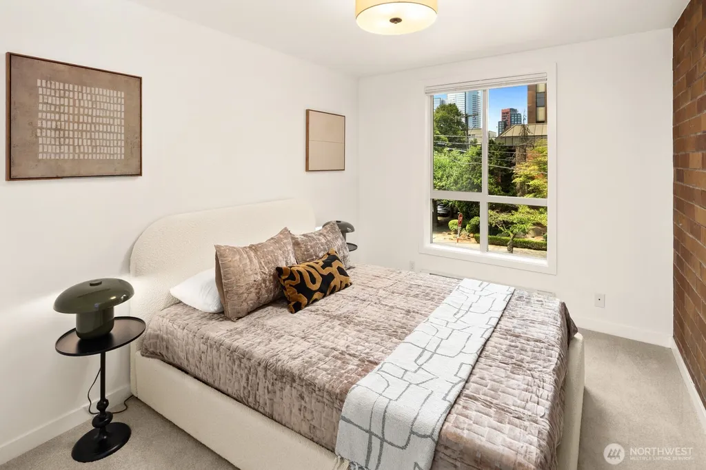 905 Cherry Street Seattle WA 98104