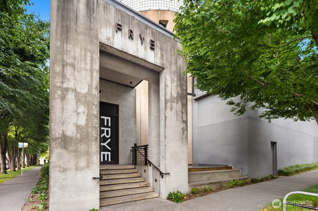 905 Cherry Street Seattle WA 98104