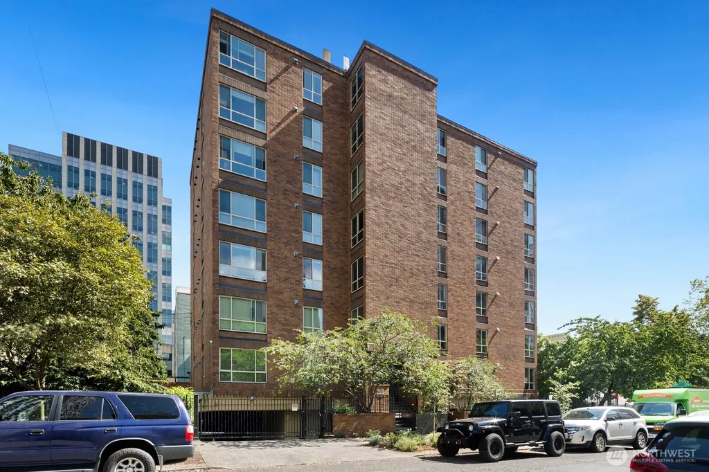 905 Cherry Street Seattle WA 98104