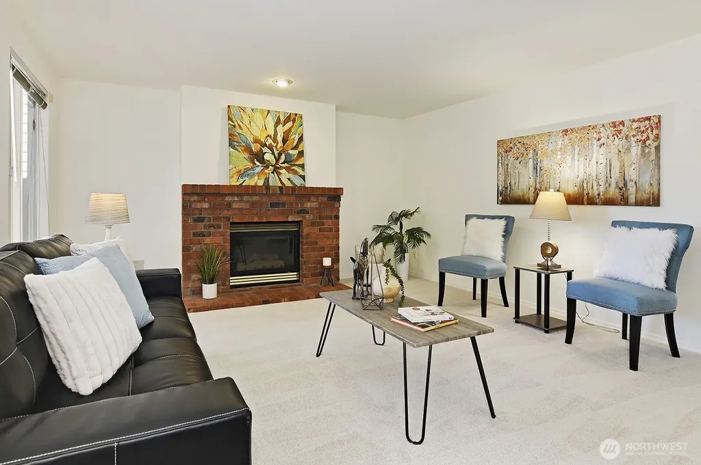 4313 NE 6th Court Renton WA 98059