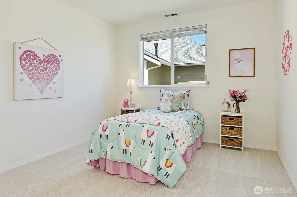 4313 NE 6th Court Renton WA 98059