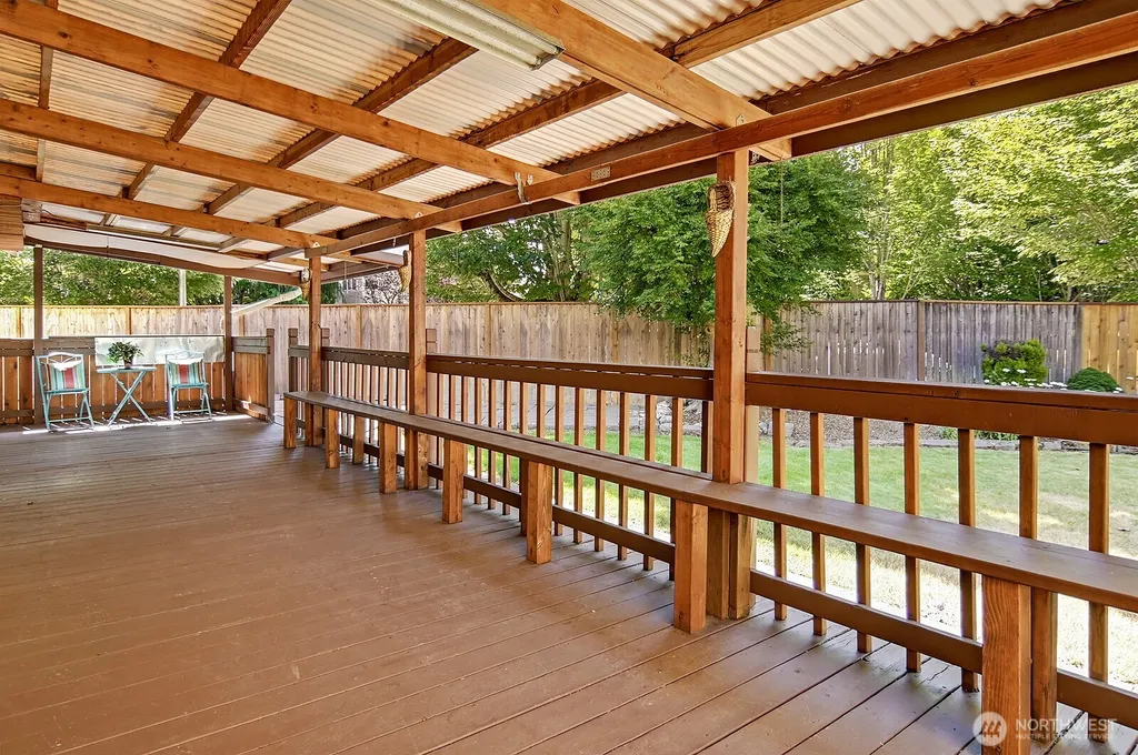 4313 NE 6th Court Renton WA 98059