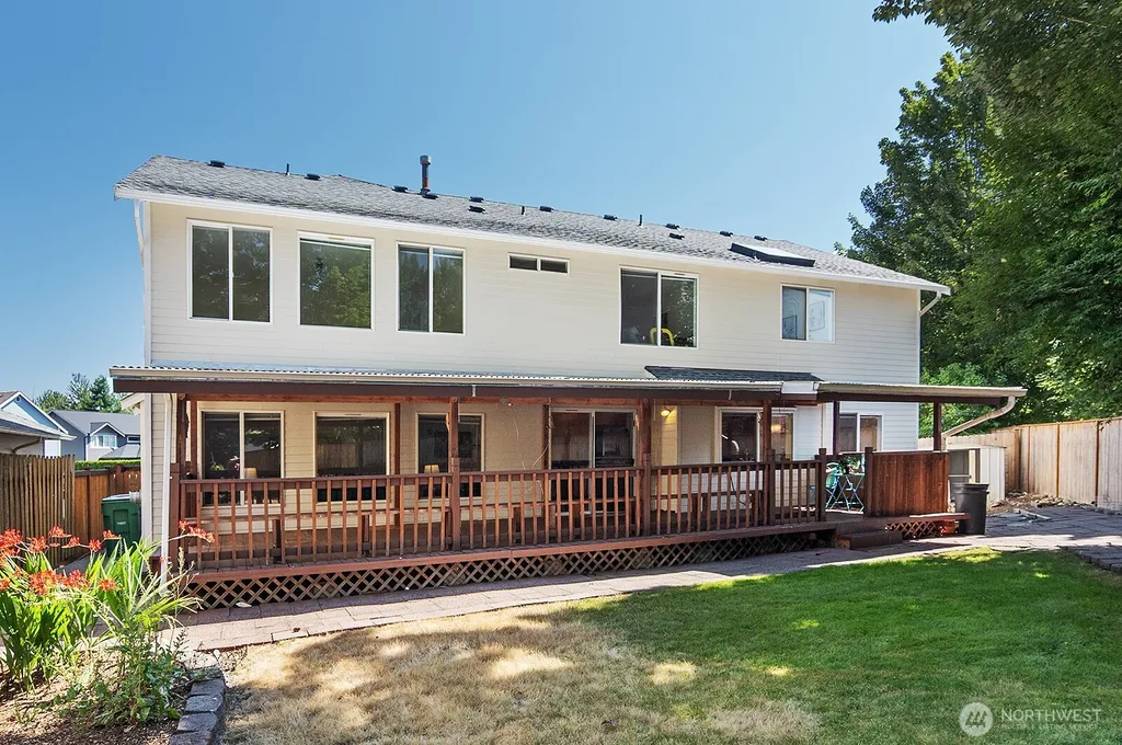 4313 NE 6th Court Renton WA 98059