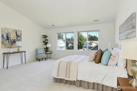 4313 NE 6th Court Renton WA 98059