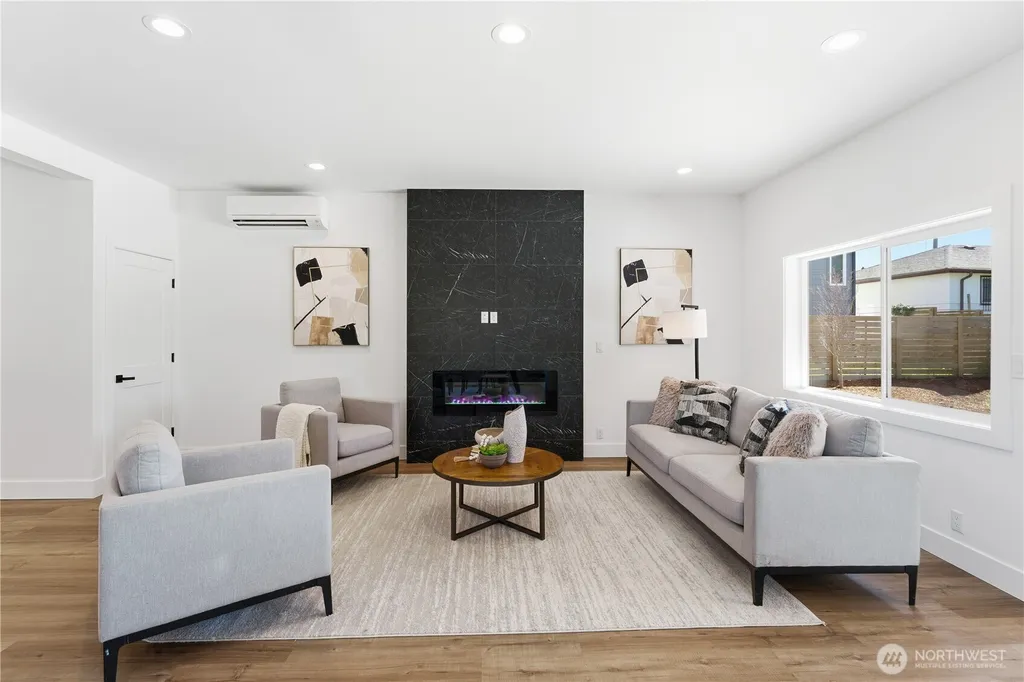 6115 S Cooper Street Seattle WA 98178
