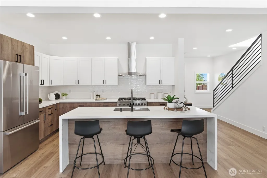 6115 S Cooper Street Seattle WA 98178