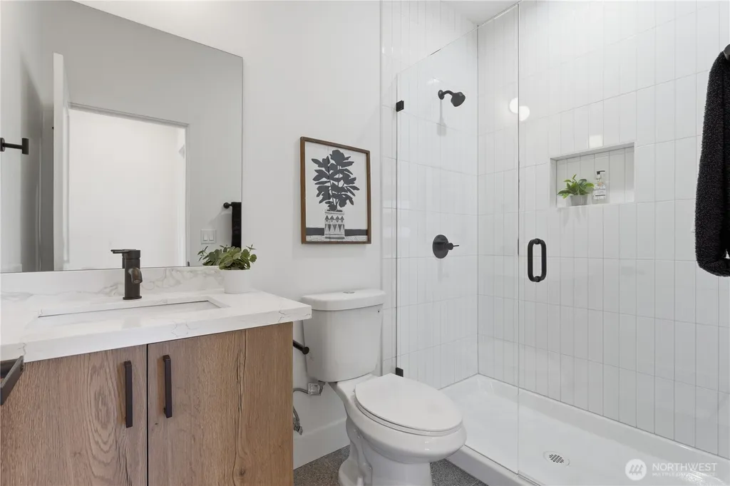 6115 S Cooper Street Seattle WA 98178