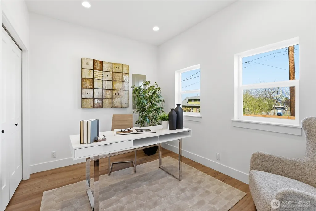 6115 S Cooper Street Seattle WA 98178