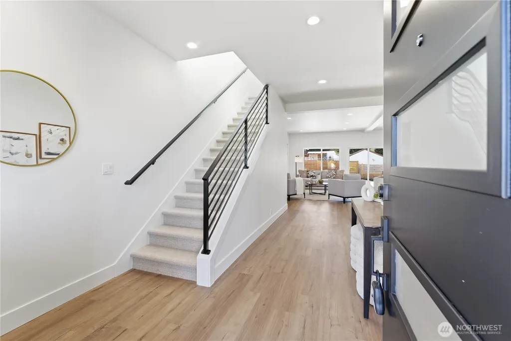 6115 S Cooper Street Seattle WA 98178