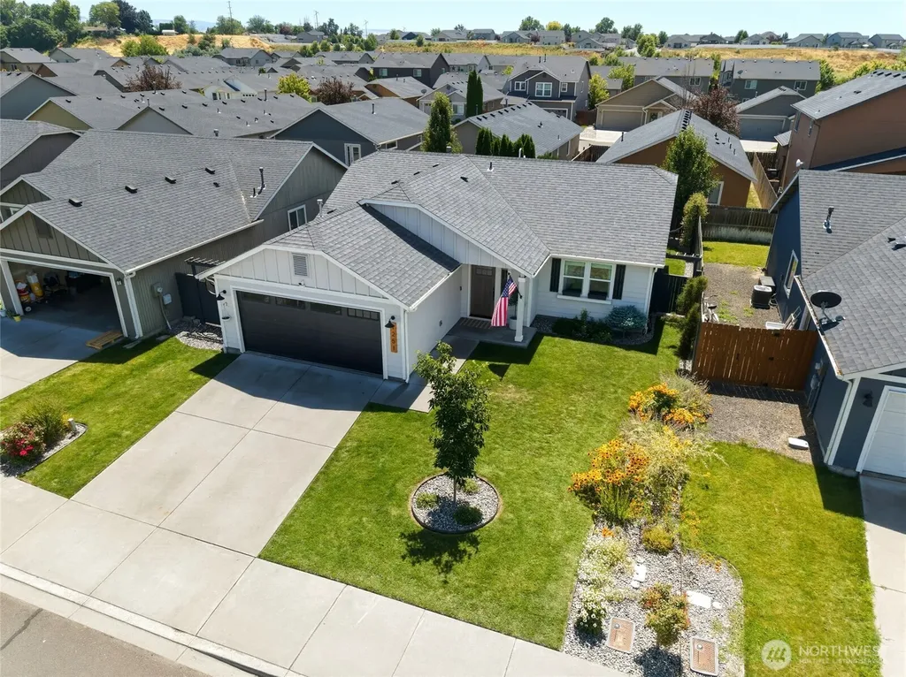 1251 SW Greeley Street College Place WA 99324