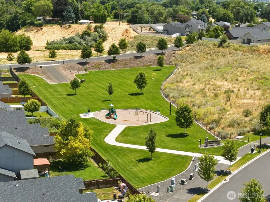 1251 SW Greeley Street College Place WA 99324