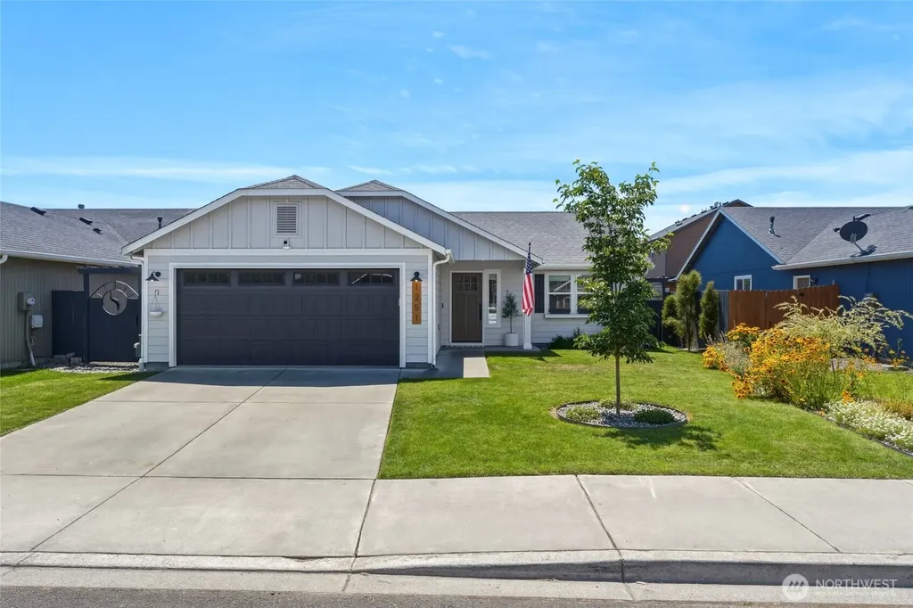 1251 SW Greeley Street College Place WA 99324