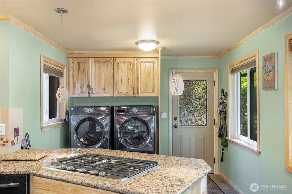 19005 104th Avenue NE Bothell WA 98011