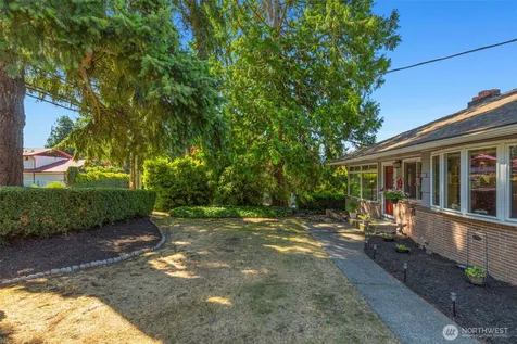 19005 104th Avenue NE Bothell WA 98011