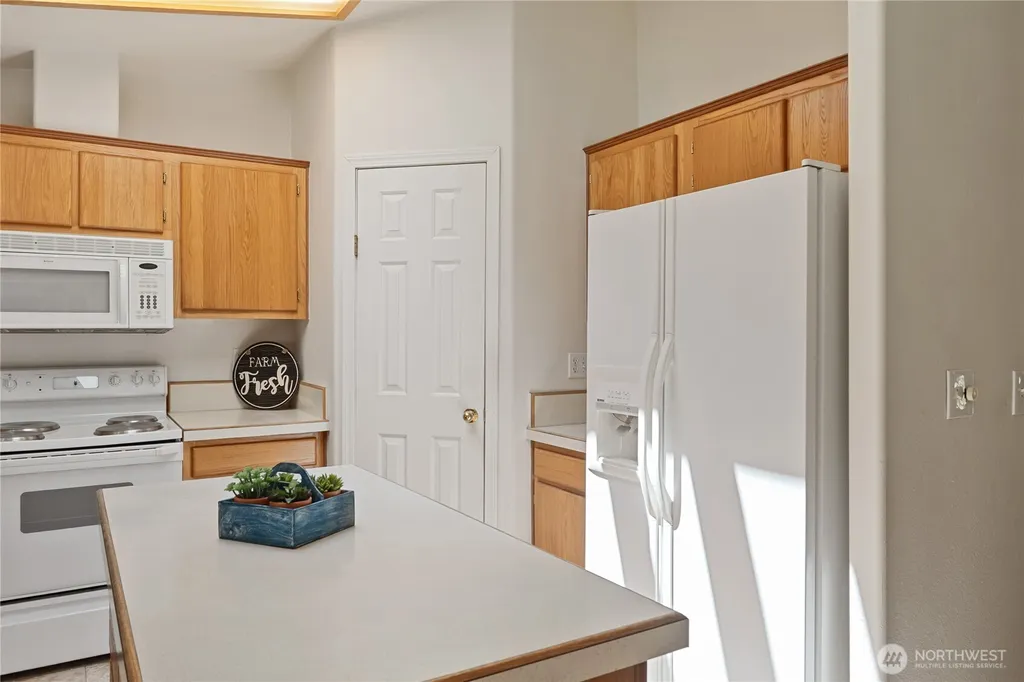 591 E Catfish Lake Road Shelton WA 98584