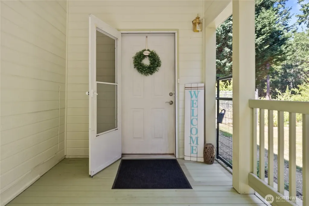 591 E Catfish Lake Road Shelton WA 98584
