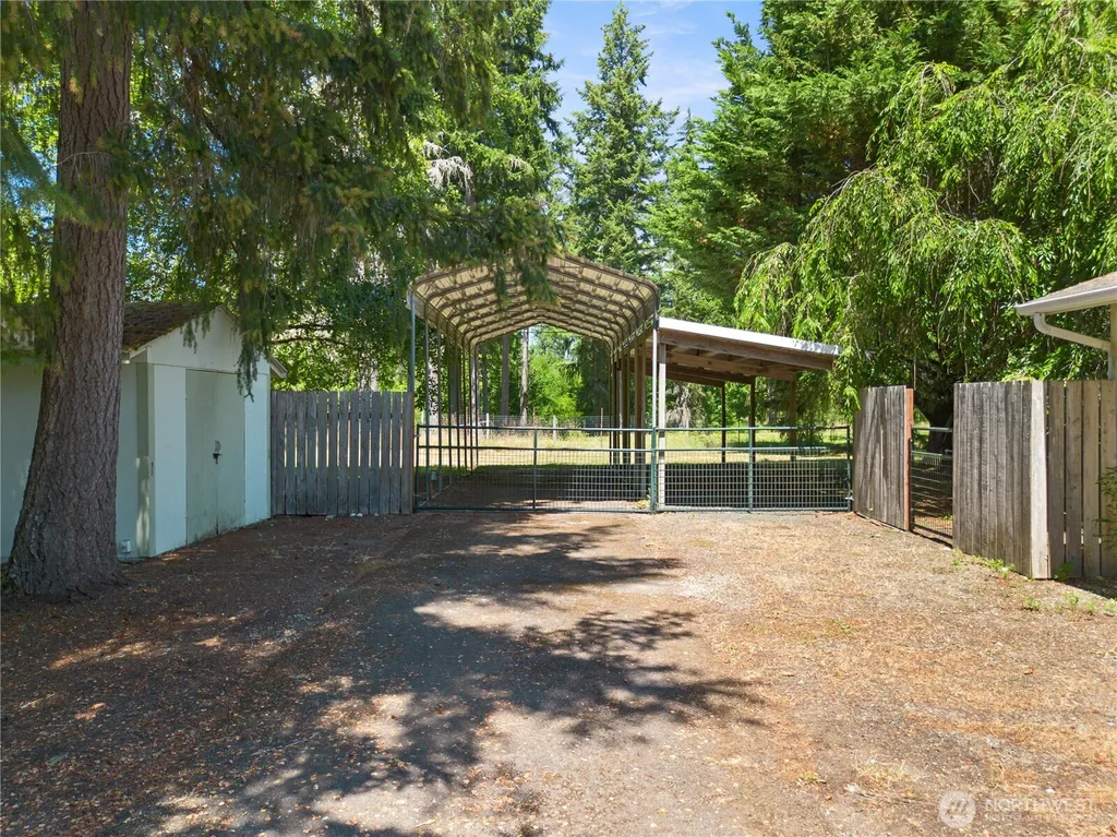 591 E Catfish Lake Road Shelton WA 98584