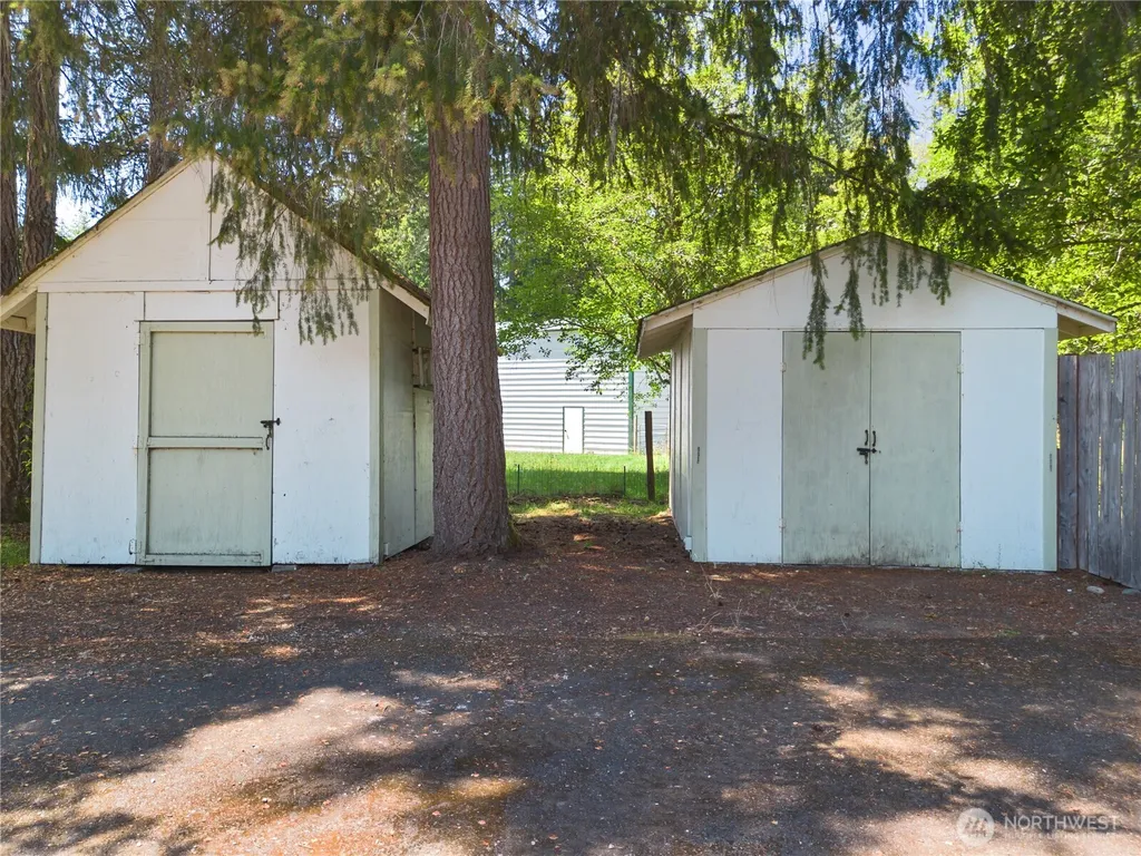591 E Catfish Lake Road Shelton WA 98584