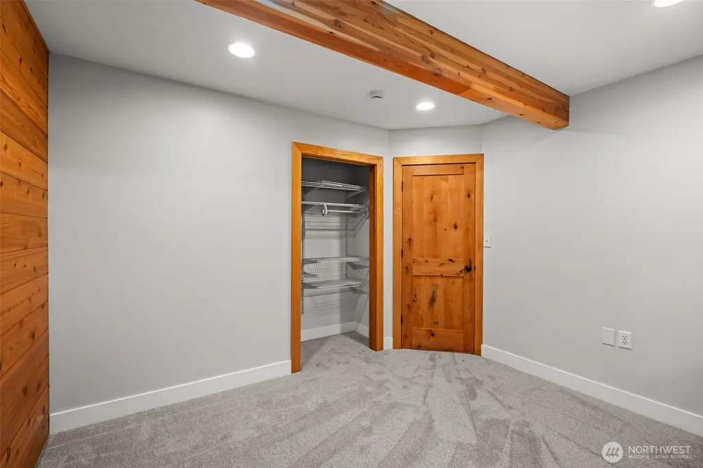 6577 NW Northridge Lane Bremerton WA 98312