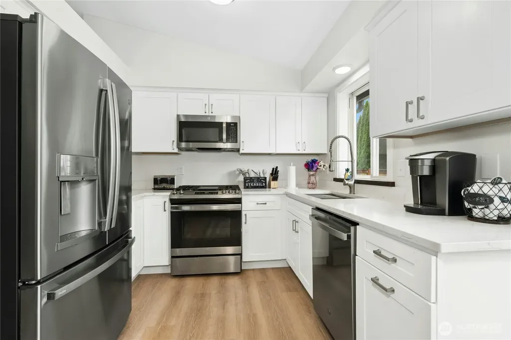 13813 52nd Avenue NE Marysville WA 98271