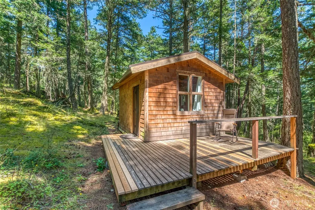 230 Serendipity Lane Orcas Island WA 98243