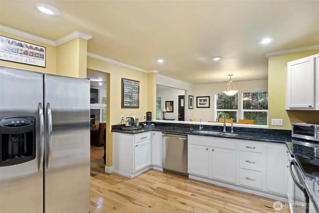 36726 SE Gravenstein Court Snoqualmie WA 98065